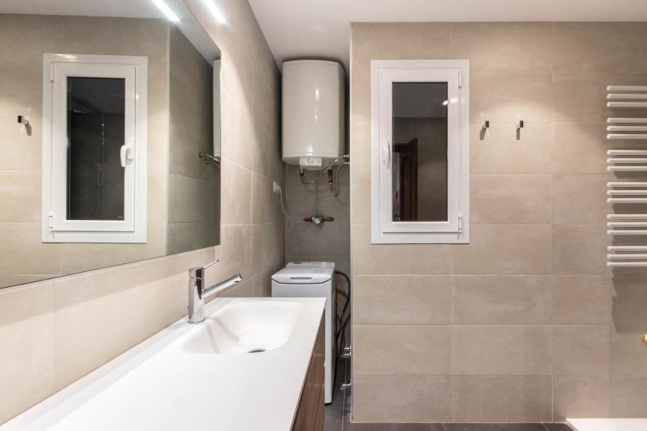 Apartamento Con Vistas Al Estadio San Mames Билбао Екстериор снимка
