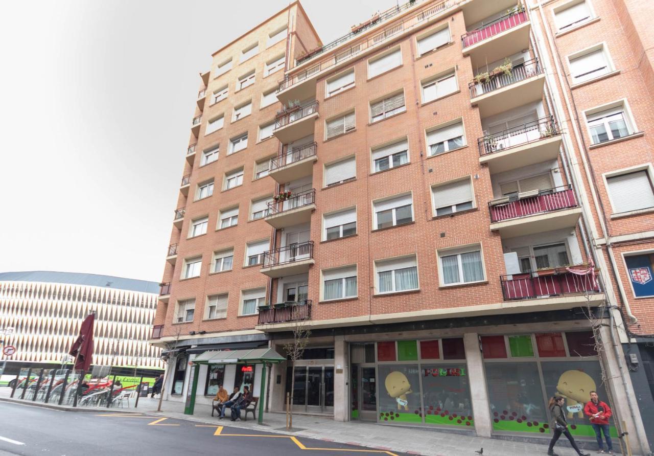 Apartamento Con Vistas Al Estadio San Mames Билбао Екстериор снимка