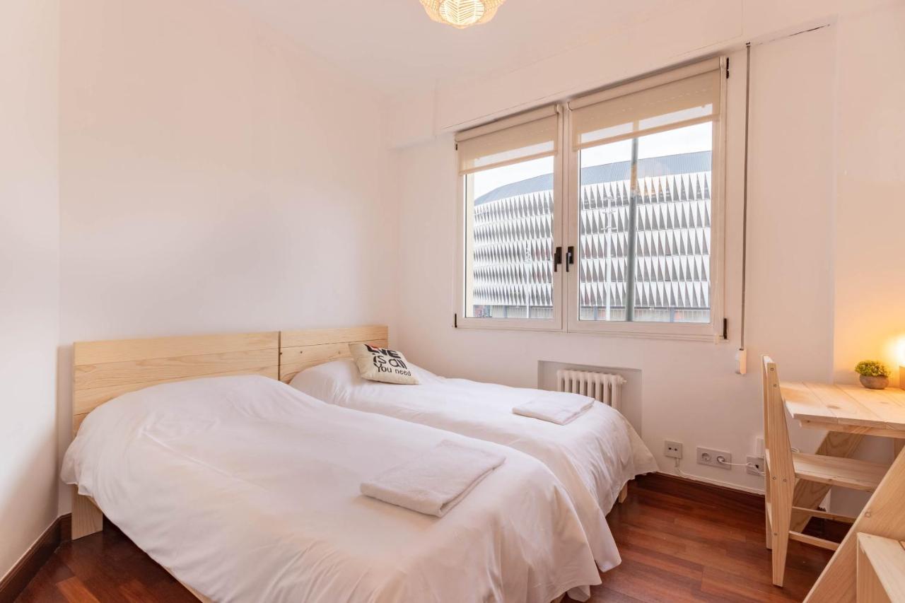 Apartamento Con Vistas Al Estadio San Mames Билбао Екстериор снимка